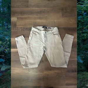 🌼Hollister Low-rise Skinny Jeans🌼